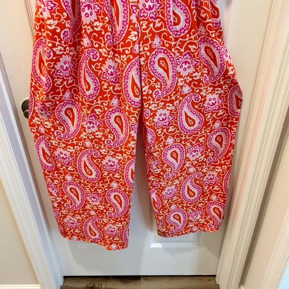 Jumpsuit, off shoulder, size 16/18 - Picture 5 of 7